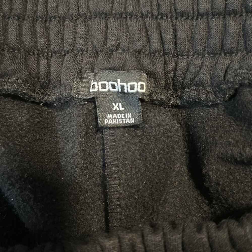 Boohoo | V Waistband Wide Leg Jogger (Tall) - Picture 9 of 9